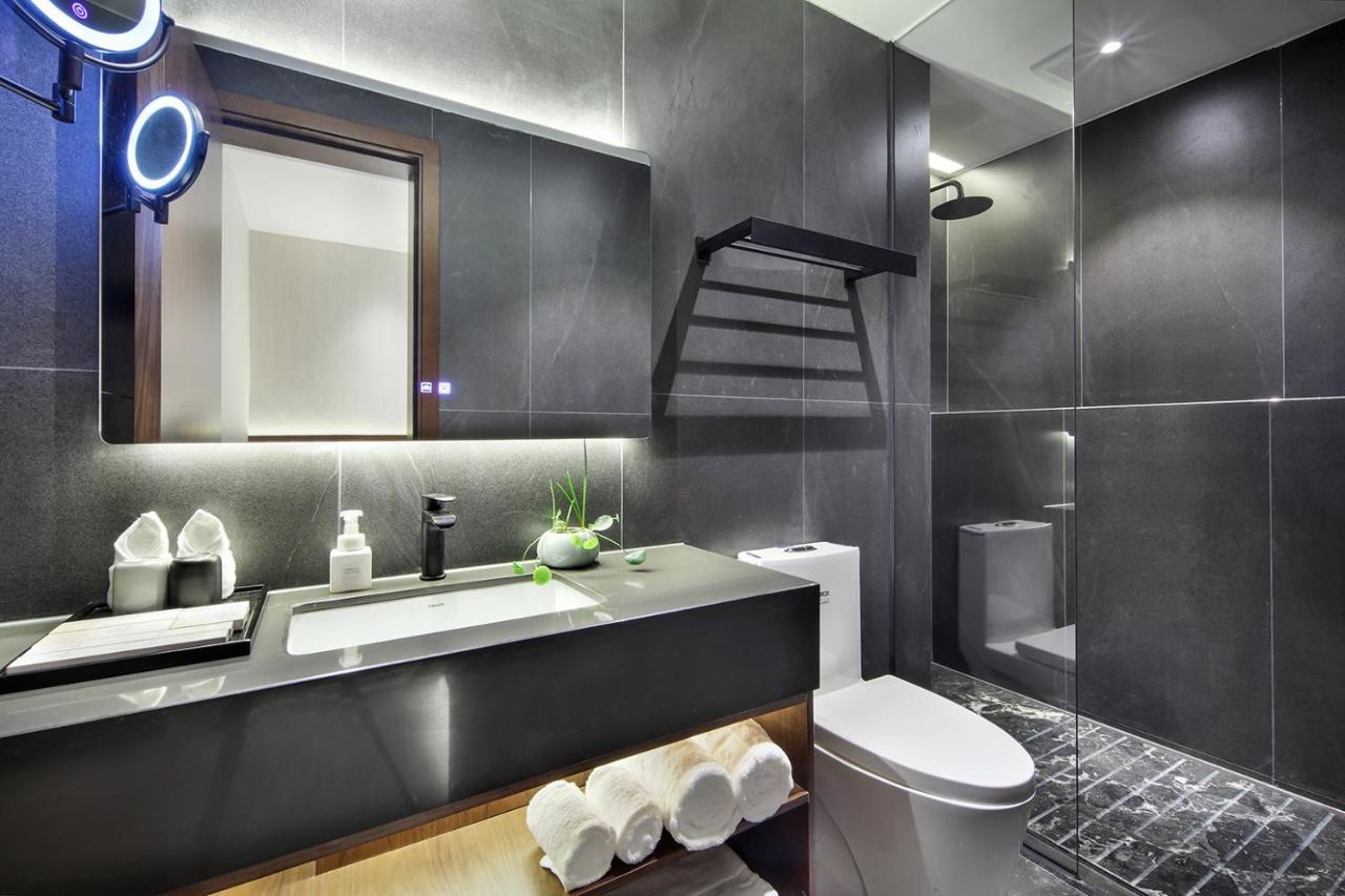 Riverside Wing Hotel Guilin Room photo