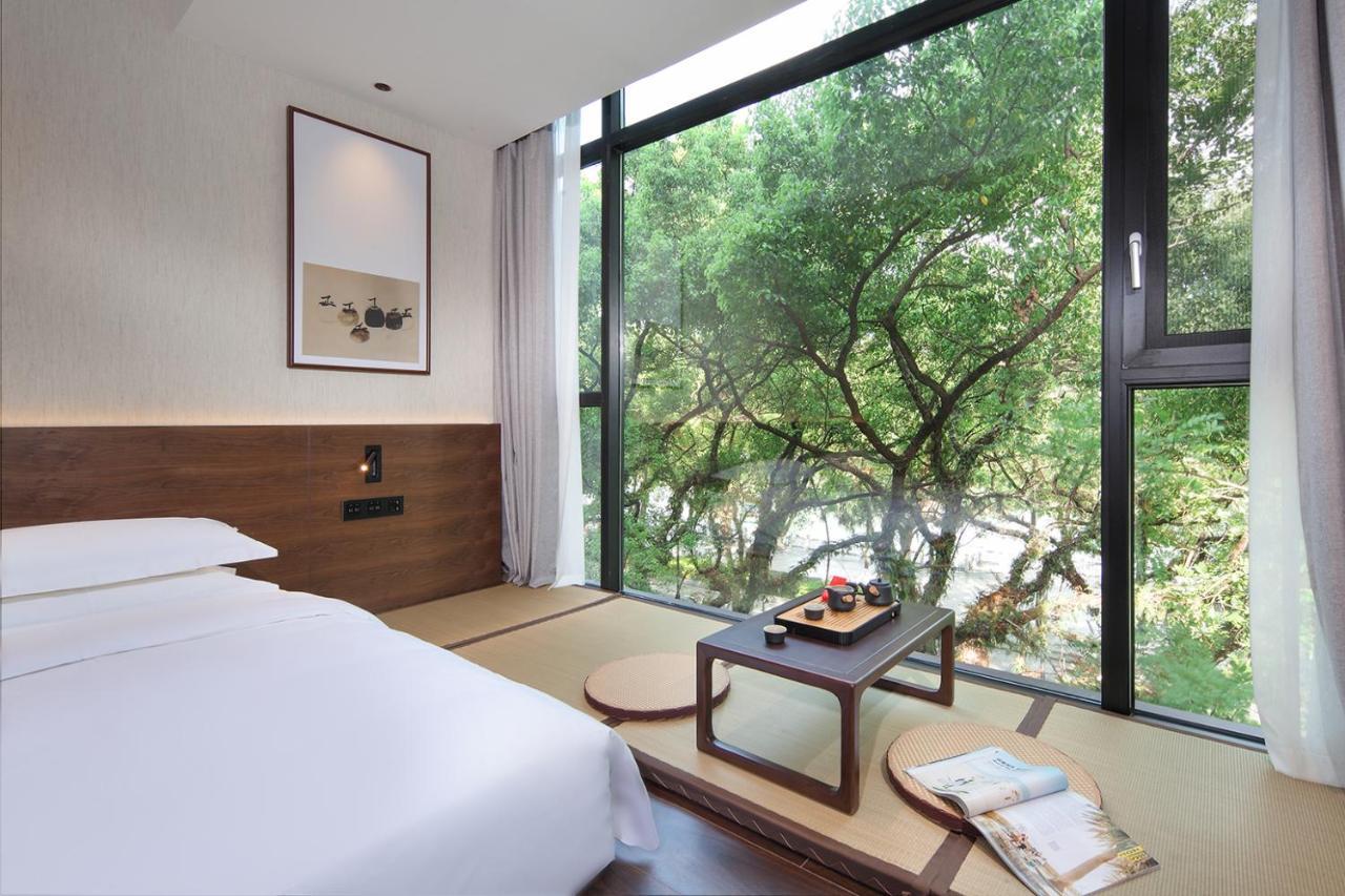 Riverside Wing Hotel Guilin Room photo