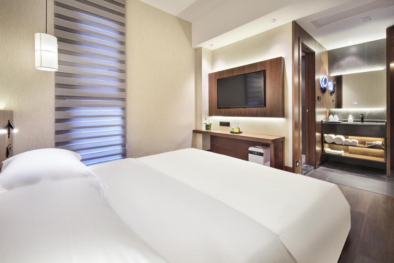Riverside Wing Hotel Guilin Room photo