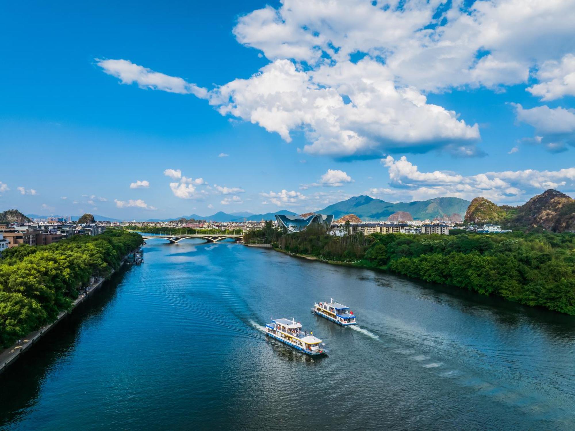 Riverside Wing Hotel Guilin Exterior photo